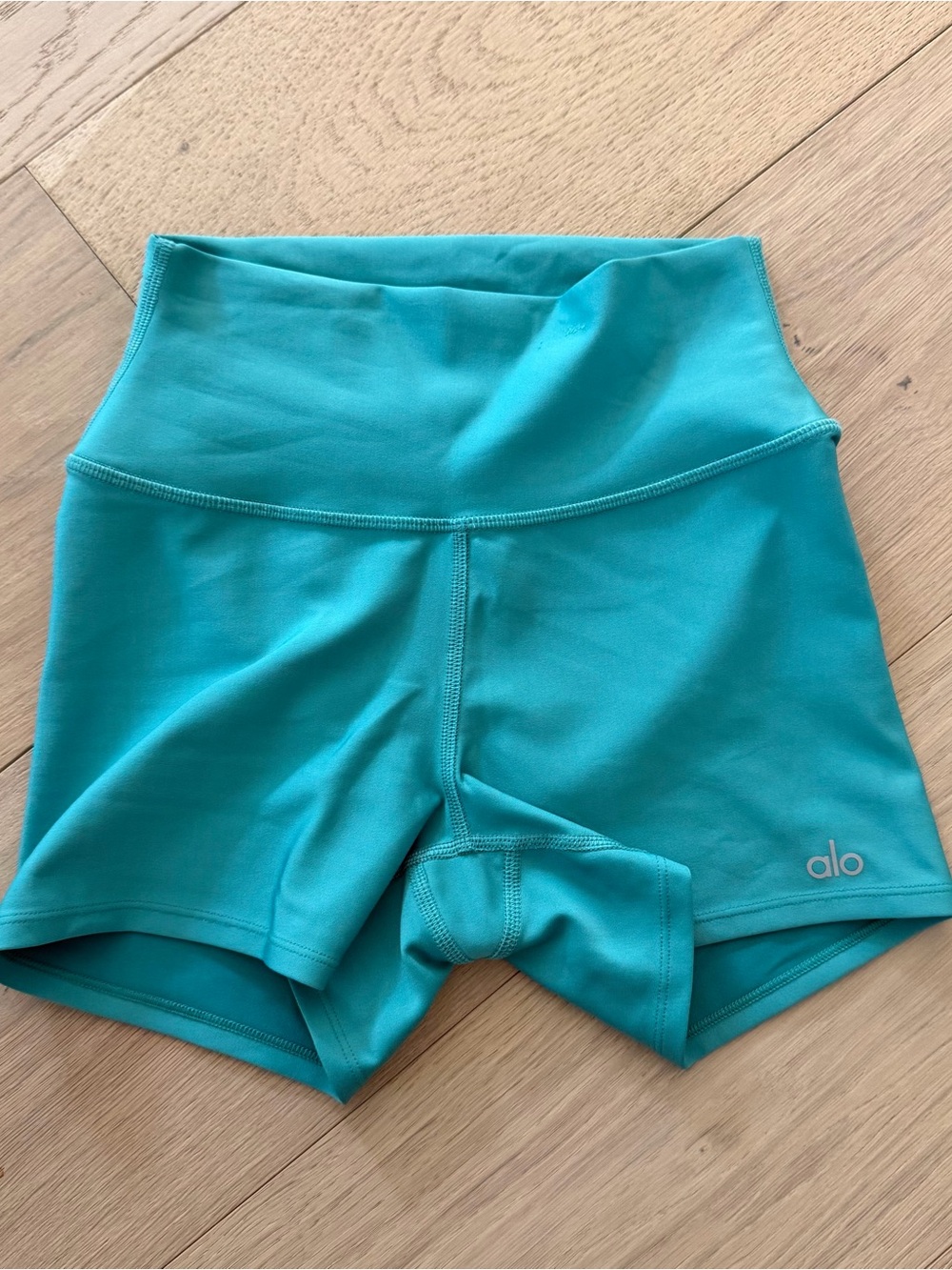 Alo 5" Airlift Energy Short - Turquoise